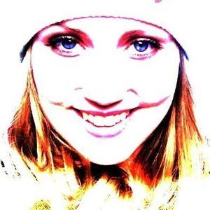 Meet your Posher, Janelle